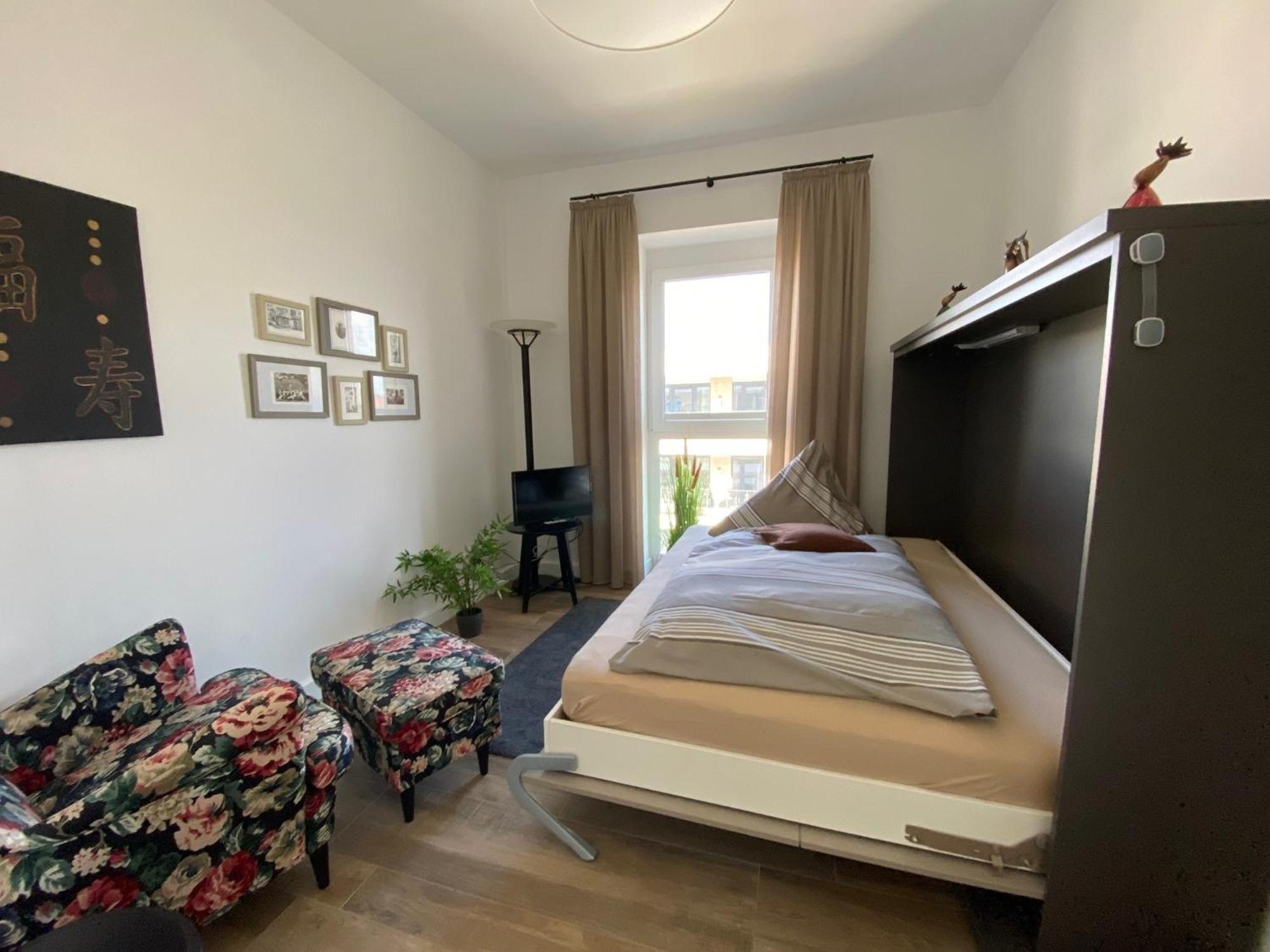 Port Marina Schlagseite Apartment